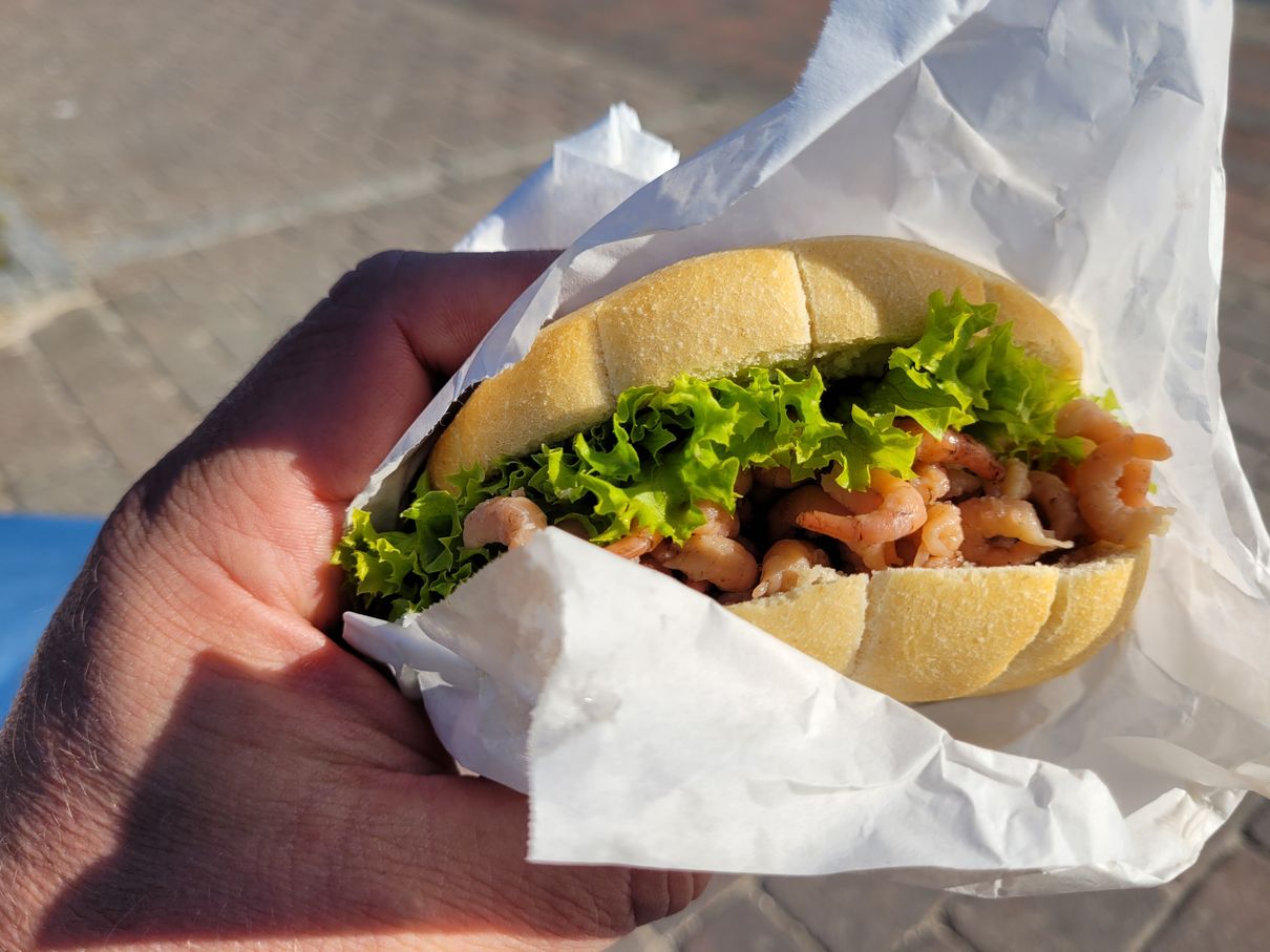 Lecker Krabbenbrötchen vom Fischwerk Horumersiel