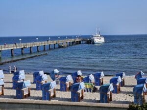 Die Baltica an der Kühlungsborner Seebrücke