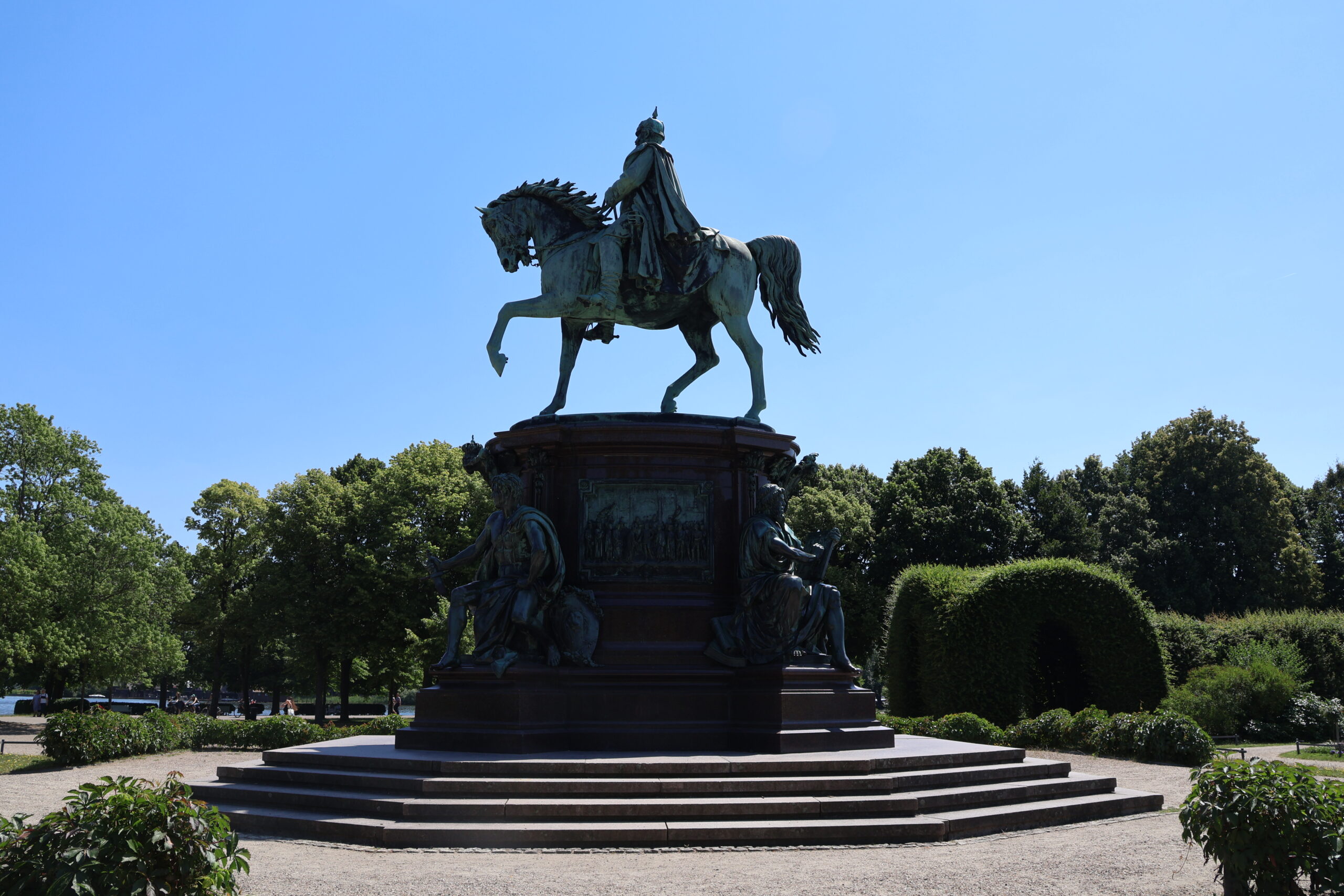 Reiterdenkmal Friedrich Franz II.