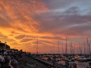 Sonnenuntergang beim Hafenfest - Ostseebad Kühlungsborn