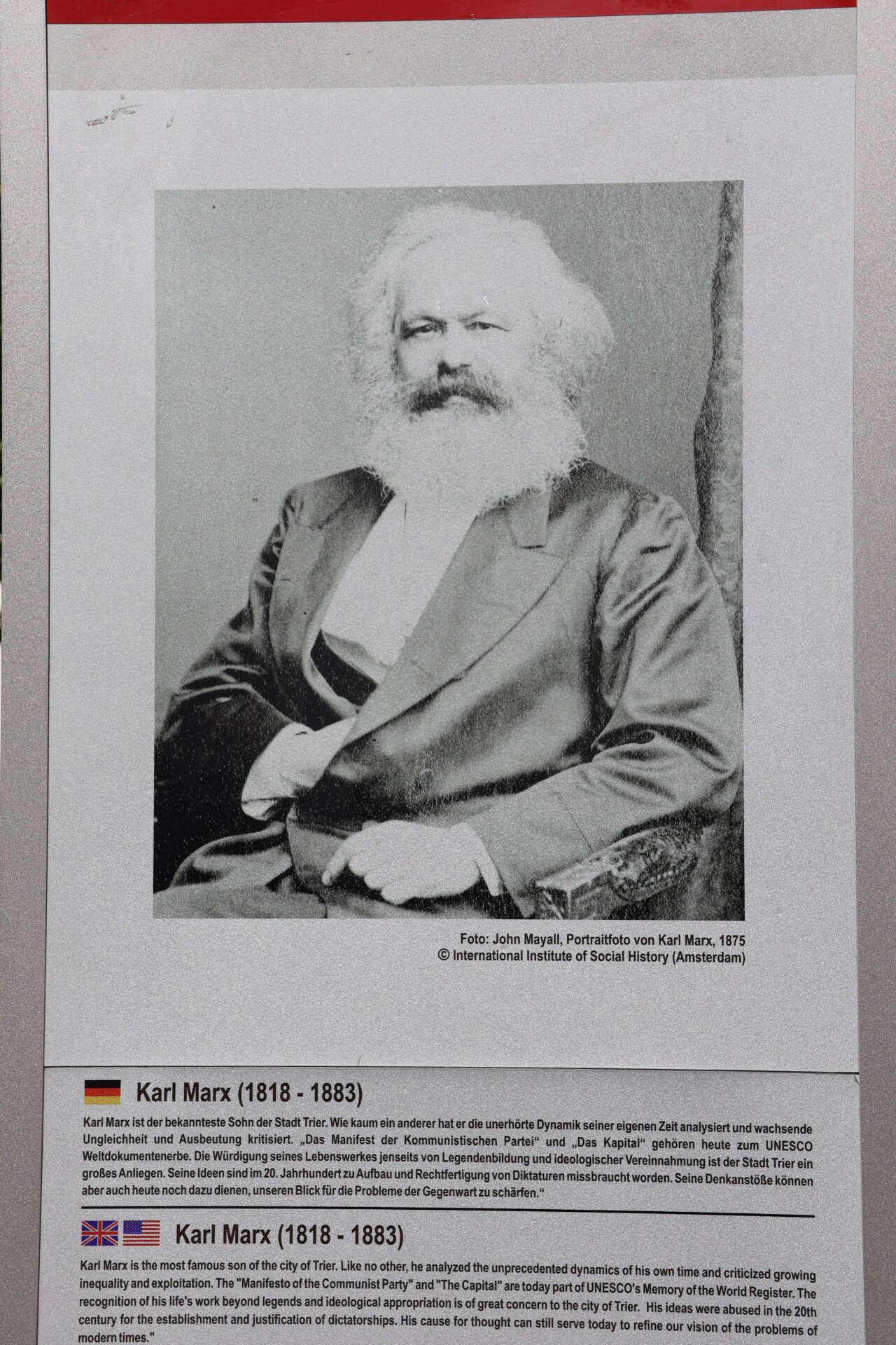 Karl-Marx-Denkmal in Trier - September 2023