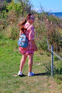 Manuela an der Steilküste Nienhagen